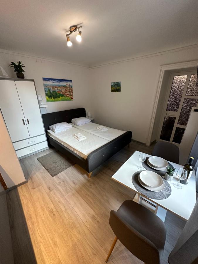 Apartment Rafael Піран Екстер'єр фото